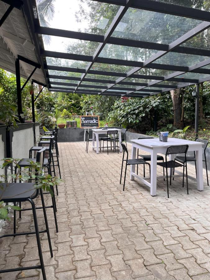 Benomadic Eco Hostel, Madikeri, Coorg Suntikoppa Eksteriør bilde