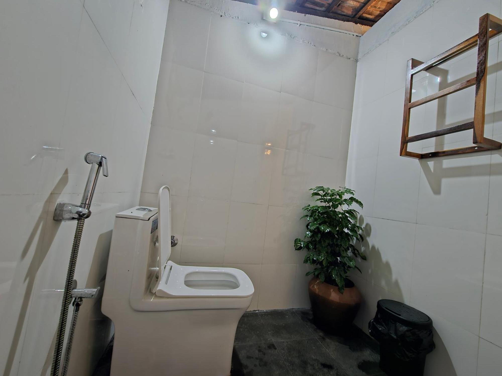 Benomadic Eco Hostel, Madikeri, Coorg Suntikoppa Eksteriør bilde